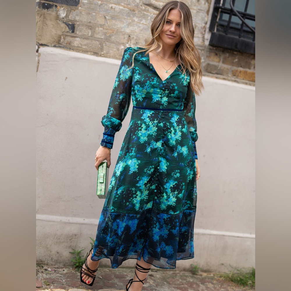 ASOS Hope & Ivy Babette dress. Equivalent to US size 12.
